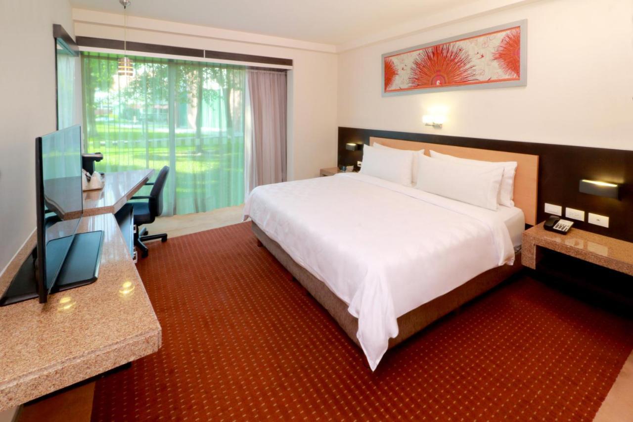 Holiday Inn San Luis Potosi-Quijote By Ihg Екстер'єр фото